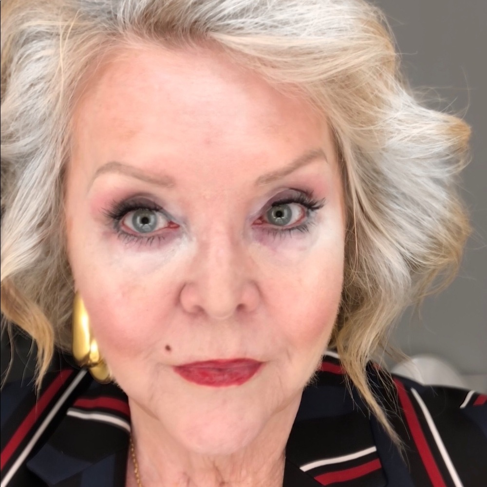 Meet your Posher, Ann